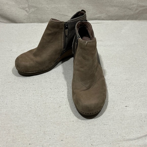 Dansco Shoes - Dansko Susan Women's Brown Leather Wedge Ankle Boots Side Zip Size EU 37 USA 6.5